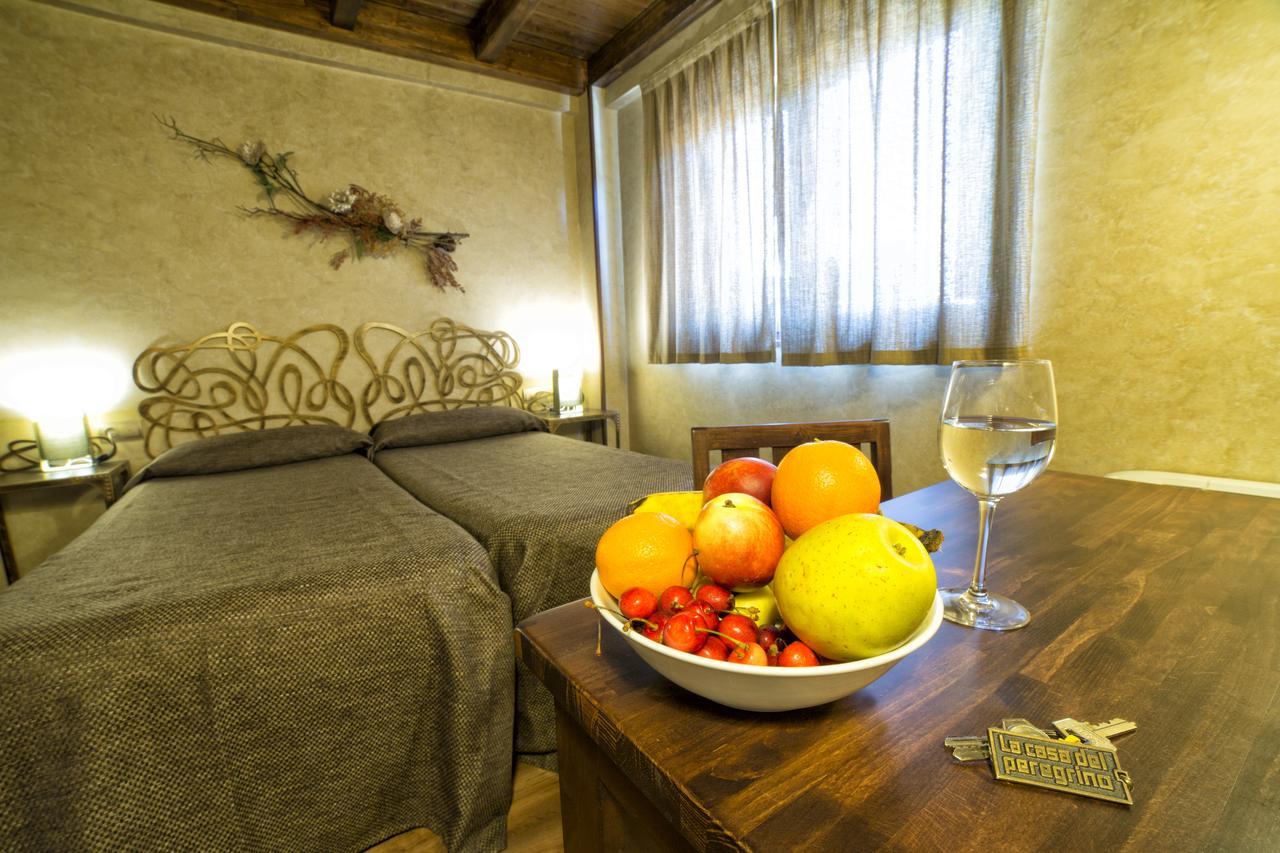 Hotel Albergue La Casa Del Peregrino El Acebo de San Miguel المظهر الخارجي الصورة